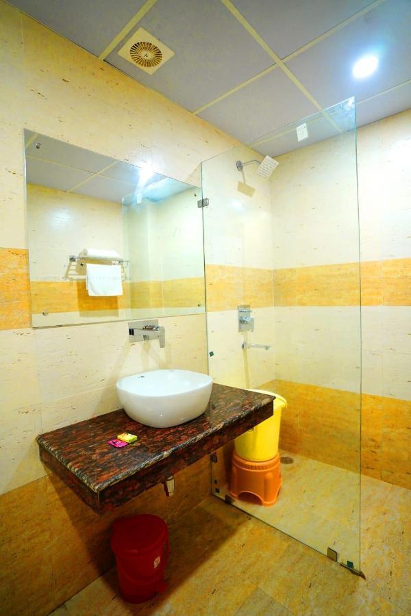 Hotel Amansara Lucknow Rom bilde