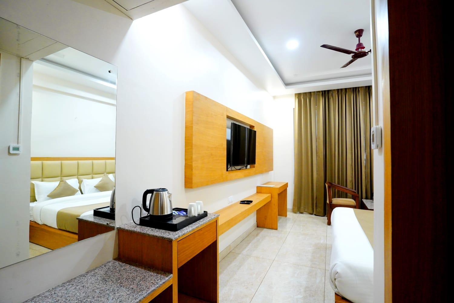 Hotel Amansara Lucknow Eksteriør bilde